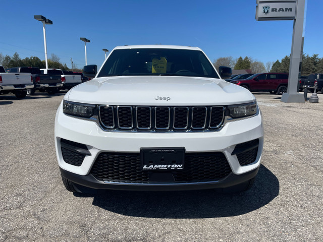 2024 Jeep Grand Cherokee LAREDO VALUE-PACKED SUV with Power Sunr in Cars & Trucks in Sarnia - Image 2