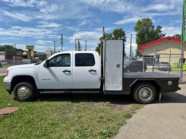 2013 GMC K 3500 SIERRA SLE CREW CAB WELDING TRUCK $32,995 in Cars & Trucks in Edmonton