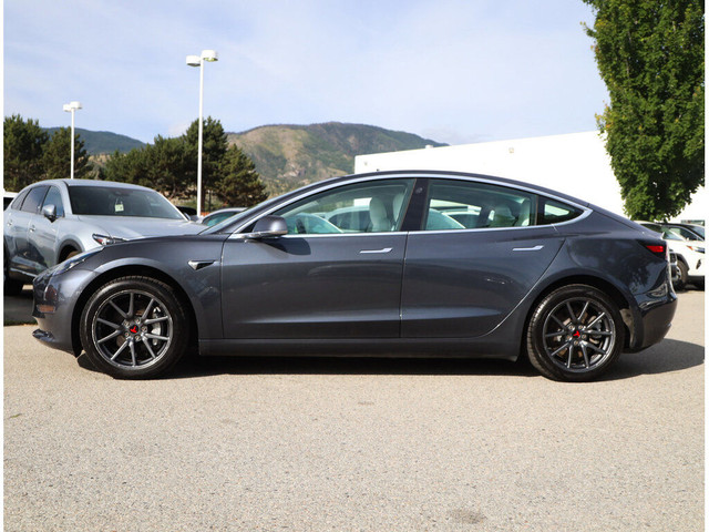 2019 Tesla Model 3 Long Range AWD - BC Vehicle / Navigation in Cars & Trucks in Penticton - Image 2
