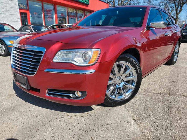  2013 Chrysler 300 Touring * PanoSunroof / Leather / Rear Cam* L in Cars & Trucks in London - Image 2