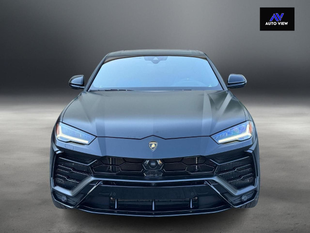 2022 Lamborghini Urus Base **WRAPPED MATTE BLACK**BLUE ELEOS PAI in Cars & Trucks in Hamilton - Image 2