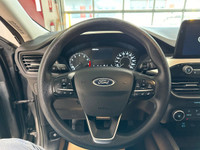 1.5L EcoBoost Body-color rear spoiler Cloth front bucket seats 6-way manual driver seat 4-way manual... (image 7)
