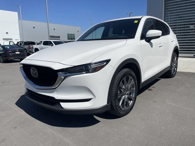 2019 Mazda CX-5 Signature in Cars & Trucks in Calgary - Image 4