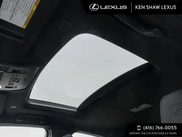 2025 Lexus UX dans Autos et camions dans Ville de Toronto - Image 24