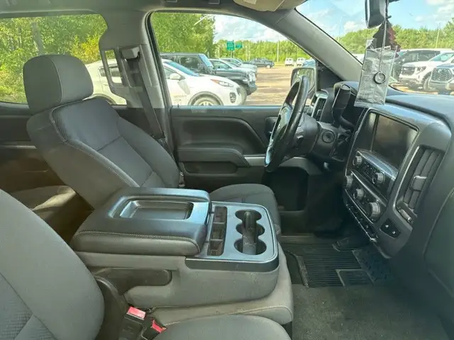 2014 Chevrolet Silverado 1500 LT w/2LT - Bluetooth dans Autos et camions dans Moncton - Image 7