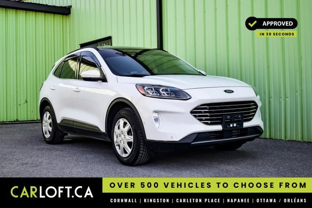 2021 Ford Escape Titanium AWD • SUNROOF • NAV • HEATED SEATS in Cars & Trucks in Cornwall
