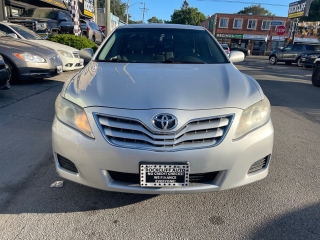 2010 Toyota Camry LE in Cars & Trucks in City of Toronto - Image 2