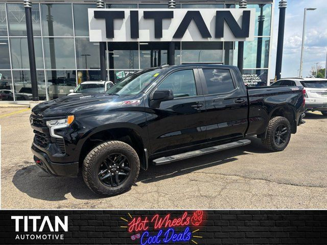 2024 Chevrolet Silverado 1500 LT Trail Boss 4x4 Crew Cab in Cars & Trucks in Regina