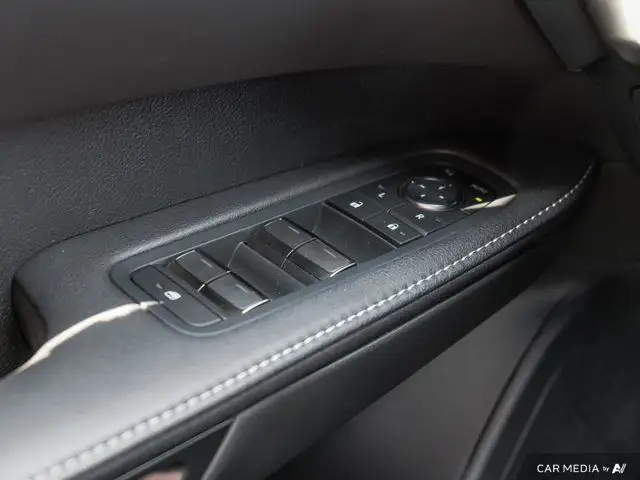 2025 Lexus RX RX 350h in Cars & Trucks in Mississauga / Peel Region - Image 19