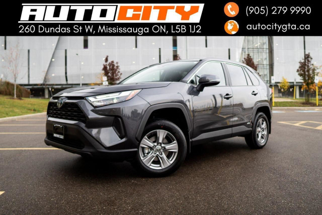  2024 Toyota RAV4 HYBRID XLE AWD| NO ACCIDENTS | CLEAN CARFAX in Cars & Trucks in Mississauga / Peel Region