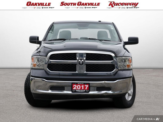 2017 Ram 1500 SXT CREW | 6 SEATER | HEMI | HITCH RECEIVER | in Cars & Trucks in Oakville / Halton Region - Image 2