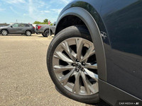 Experience the power and sophistication of the 2024 Mazda CX-90 MHEV GT-P. This meticulously maintai... (image 9)