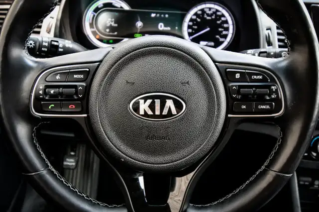 2019 Kia Niro EX Premium • HEATED SEATS • WIRELESS CHARGING in Cars & Trucks in Kingston - Image 17