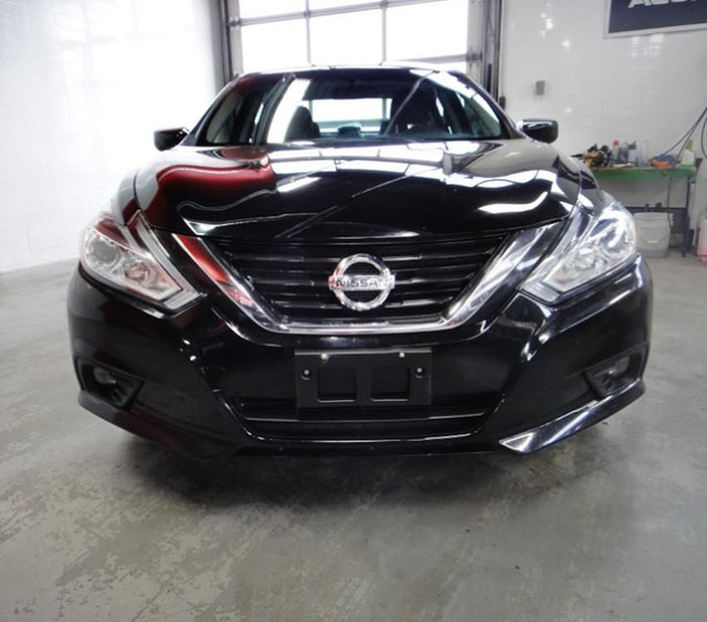  2018 Nissan Altima PUSH START,WELL MAINTAIN,2.5 in Cars & Trucks in City of Toronto - Image 2