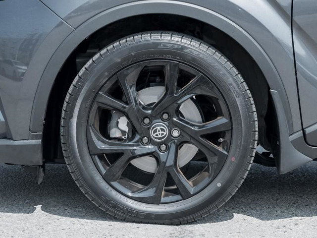 2021 Toyota C-HR XLE Premium in Cars & Trucks in Markham / York Region - Image 4