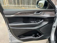 Recent Arrival! 2023 Jeep Grand Cherokee Limited Pentastar 3.6L V6 VVT 4WD 4WD, Heated front seats,... (image 9)