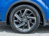 Leather Seats, Heated Seats, Aluminum Wheels, Fog Lights, Lane Keep Assist, Apple CarPlay, Android A... (image 3)