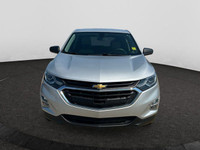 Offering excellent driving manners, this Chevrolet Equinox is SILVER in color and is equipped with a... (image 7)