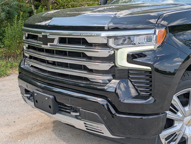 2025 Chevrolet Silverado 1500 High CountryTechnology Pkg in Cars & Trucks in Barrie - Image 2