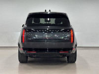 Le Land Rover New Range Rover P530 SE SWB 2023 est un VUS de luxe pleine grandeur doté d’un moteur V... (image 5)