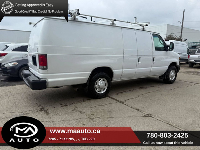 2013 Ford Econoline E-350 Super Duty Ext Commercial in Cars & Trucks in Edmonton - Image 4