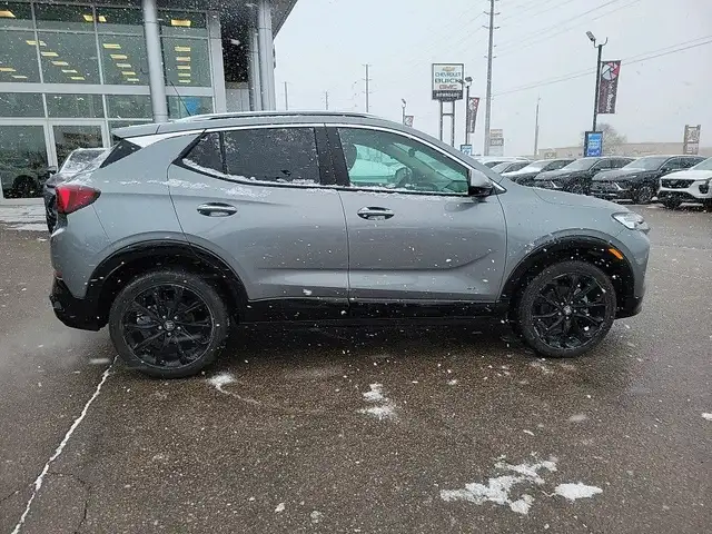 2025 Buick Encore GX Sport Touring in Cars & Trucks in Markham / York Region - Image 5