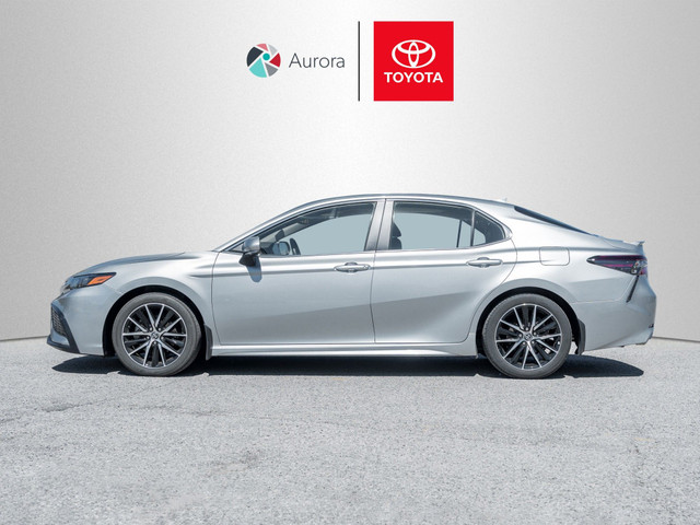 2023 Toyota Camry Hybrid SE SE Hybrid, Purchased and serviced... in Cars & Trucks in Markham / York Region - Image 3