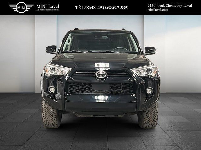 2021 Toyota 4Runner SR5 Premium in Cars & Trucks in Laval / North Shore - Image 2
