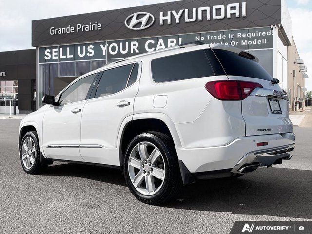 2017 GMC Acadia Denali | AWD | Memory Seating in Cars & Trucks in Grande Prairie - Image 4