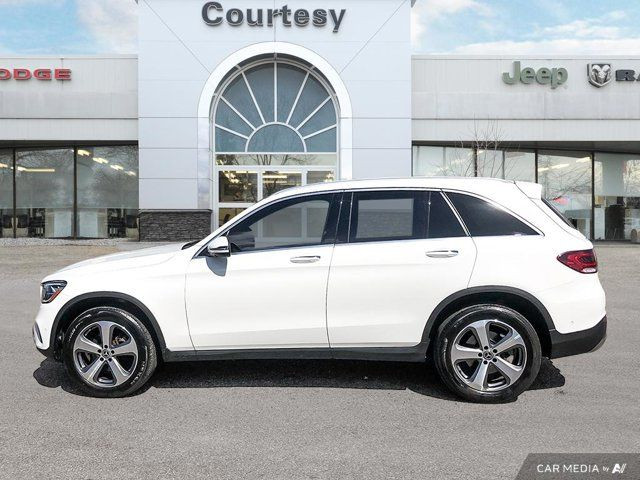 2022 Mercedes-Benz GLC GLC 300 | Premium Sound System in Cars & Trucks in Calgary - Image 3