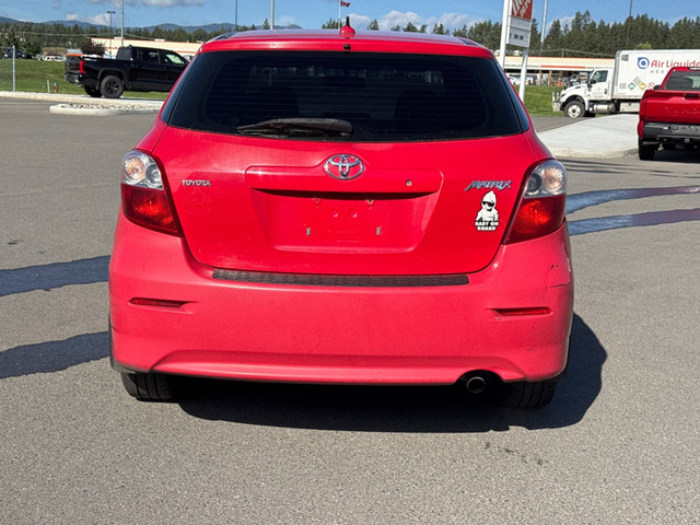 2010 Toyota Matrix MATRIX 1.8L / 4 CYLINDER / A C / RADIO / POWE in Cars & Trucks in Cranbrook - Image 4