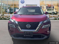 This Nissan Rogue delivers a Regular Unleaded I-4 2.5 L/152 engine powering this Variable transmissi... (image 7)