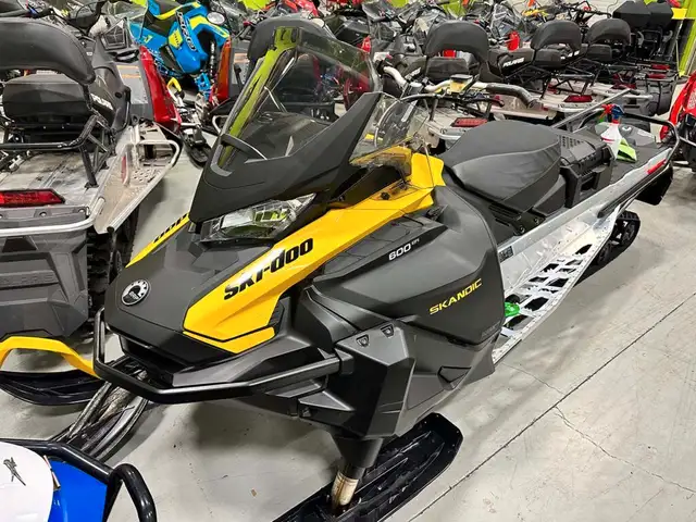 2024 Ski-Doo SKANDIC 600 $67 B/W WITH ZERO DOWN!! in Snowmobiles in Strathcona County - Image 2