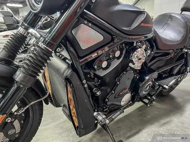 2008 Harley-Davidson VRSC-Night Rod Special VRSCDX in Street, Cruisers & Choppers in Calgary - Image 17