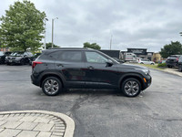 Experience the confident handling and versatile design of this 2024 Kia Seltos LX SUV. This Fusion B... (image 3)