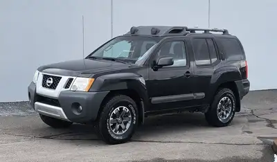 The 2015 Nissan Xterra Pro-4x is a robust and reliable SUV, perfect for those who crave adventure. W...