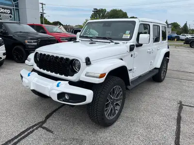 Bayview Chrysler Dodge Jeep Ram Ltd offers a full range of cars, trucks and SUV's from the Chrysler,...