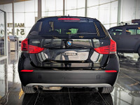 Comes equipped with: Power Mirrors, Sunroof , Halogen Headlamps, Courtesy lights, LED Headlights, LE... (image 5)