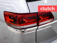 NO ACCIDENTS / CLEAN CARFAX / 1 OWNER / Power Tailgate/Hatch, Auto Dimming Rearview Mirror, Front He... (image 9)