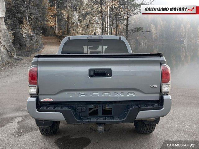 2021 Toyota Tacoma in Cars & Trucks in Hamilton - Image 4