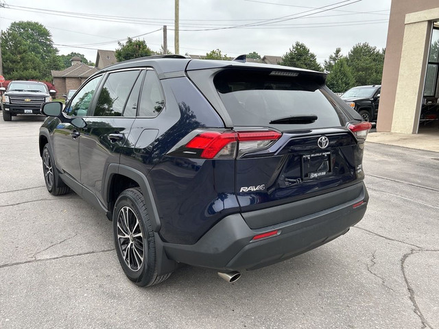  2019 Toyota RAV4 XLE AWD/ROOF/BACKUP CAM CALL NAPANEE 613-354-2 in Cars & Trucks in Belleville - Image 4