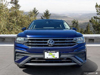 Experience the versatility and safety of the 2024 Volkswagen Tiguan Comfortline, boasting 40712km an... (image 8)