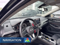 Sunroof, Aluminum Wheels, Navigation, Climate Control, Heated Seats! Stress less and enjoy more with... (image 1)