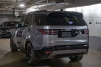 This Land Rover Discovery has a dependable Intercooled Turbo Premium Unleaded I-4 2.0 L/122 engine p... (image 7)