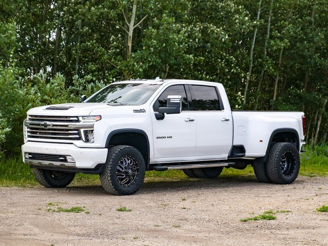 2022 Chevrolet Silverado 3500HD High Country in Cars & Trucks in Edmonton