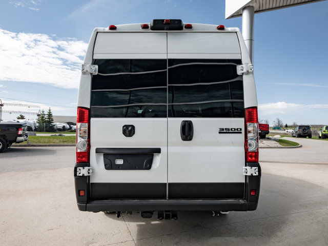 2025 Ram ProMaster Cargo Van SLT+ in Cars & Trucks in Barrie - Image 4