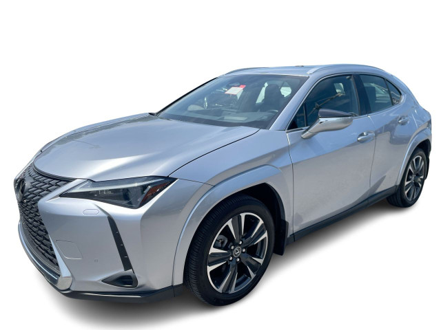 2025 Lexus UX UX 300h / luxe / camera / cuir / bluetooth Bien Éq in Cars & Trucks in Laval / North Shore
