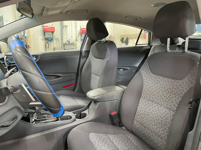 2019 Hyundai Ioniq PHEV Preferred Hatchback - 2 Sets Of Wheels in Cars & Trucks in Winnipeg - Image 3