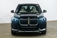 Francais: * Jet Black * Aide Engine: Moteur à 4 cylindres 2.0l L/100Km City: 9.6 L/100Km Hwy: 7.0 Sa... (image 1)