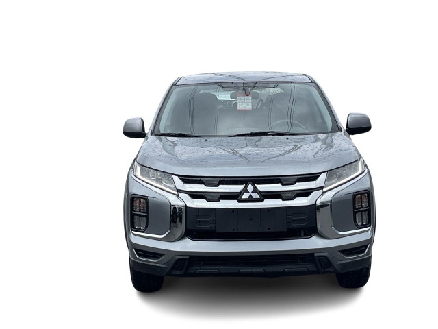 2023 Mitsubishi RVR ES in Cars & Trucks in City of Montréal - Image 4